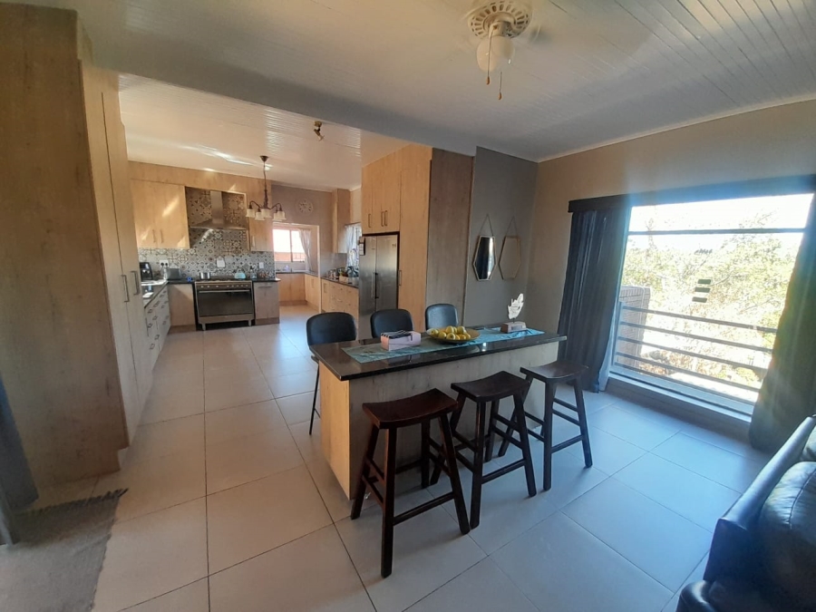 7 Bedroom Property for Sale in Safari Gardens North West